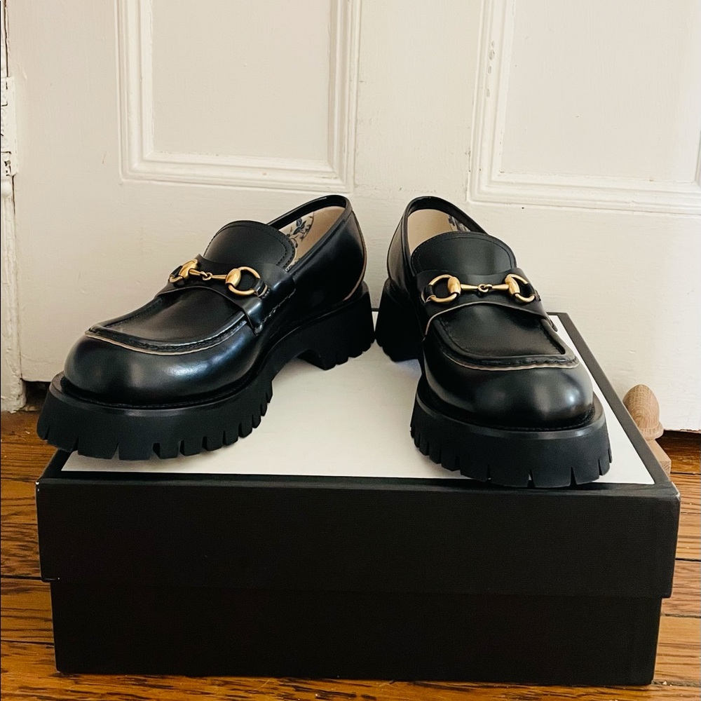 Gucci lug sole loafer (women’s 10.5/ men’s 8) BRAND NEW with tag